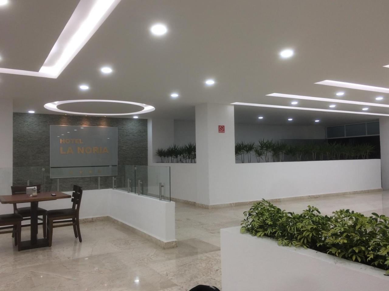 La Noria Hotel